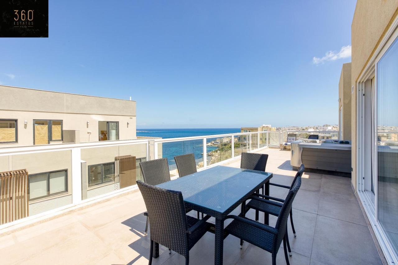 セント・ポールズ・ベイLux Sea Front Penthouse With Breathtaking Views In St Pauls By 360 Estatesアパートメント エクステリア 写真